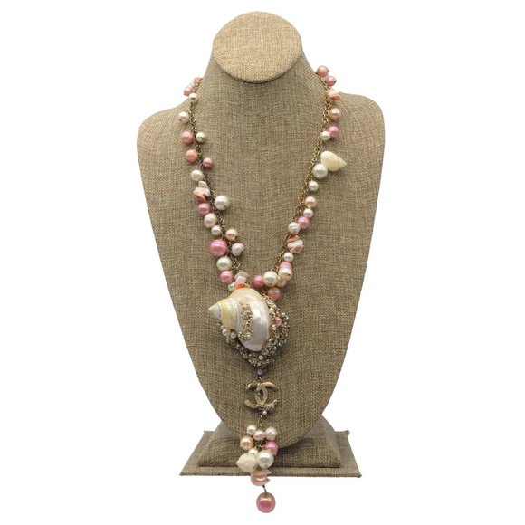 Chanel Pink / Ivory Cc Logo Seashell Pendant Crystal Embellished Imitation Pearl - Picture 1 of 9
